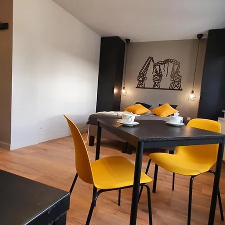 Family W Centrum Miasta Gryf * 슈체친